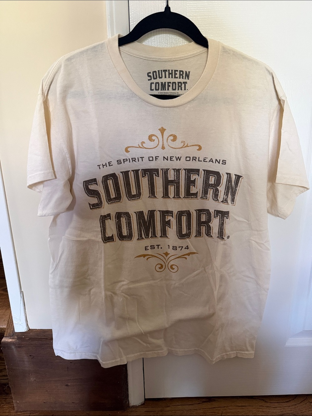 Men’s Cream Southern Comfort Logo T-Shirt